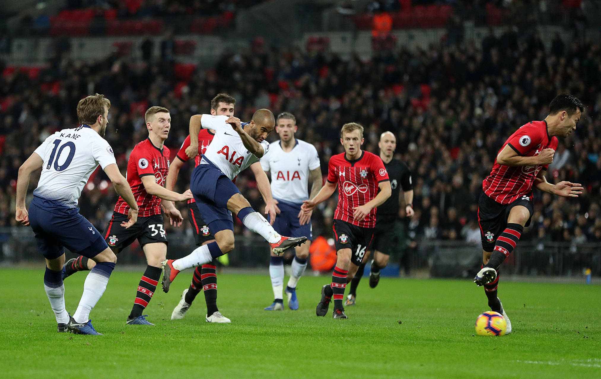 的一位高管 的一位高管